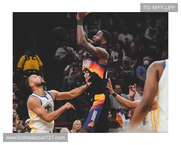 公牛主场激战骑士两队强强对决上演新赛季焦点之战 公牛主场激战骑士两队强强对决上演新赛季焦点之战