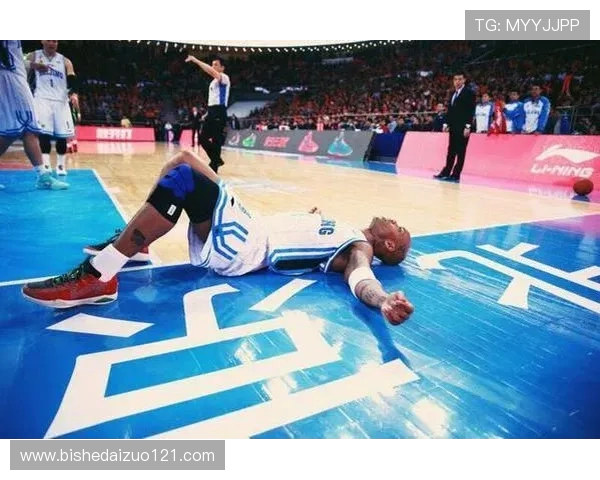 篮球技艺与团队协作的完美融合探讨如何在赛场上实现个人突破与集体协作的双赢