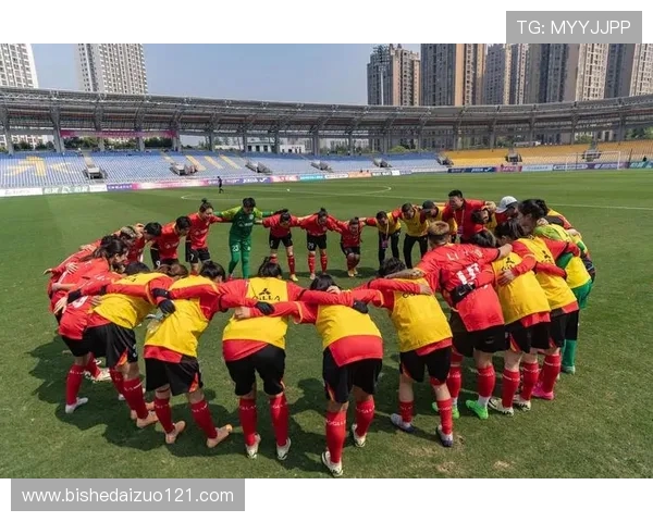 深圳足球队的崛起与发展:探索其背后的力量与未来潜力 深圳足球队的崛起与发展:探索其背后的力量与未来潜力